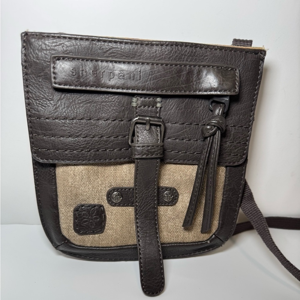 Sherpani Piper mini crossbody bag so cute and perfect for essentials